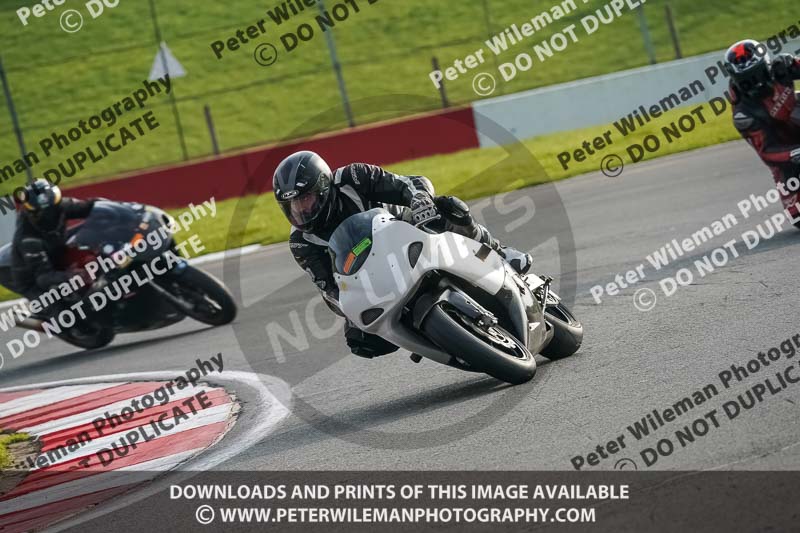 donington no limits trackday;donington park photographs;donington trackday photographs;no limits trackdays;peter wileman photography;trackday digital images;trackday photos